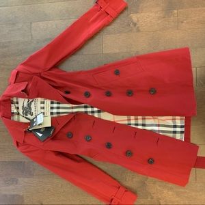 Brand new Burberry Sandringham Trench